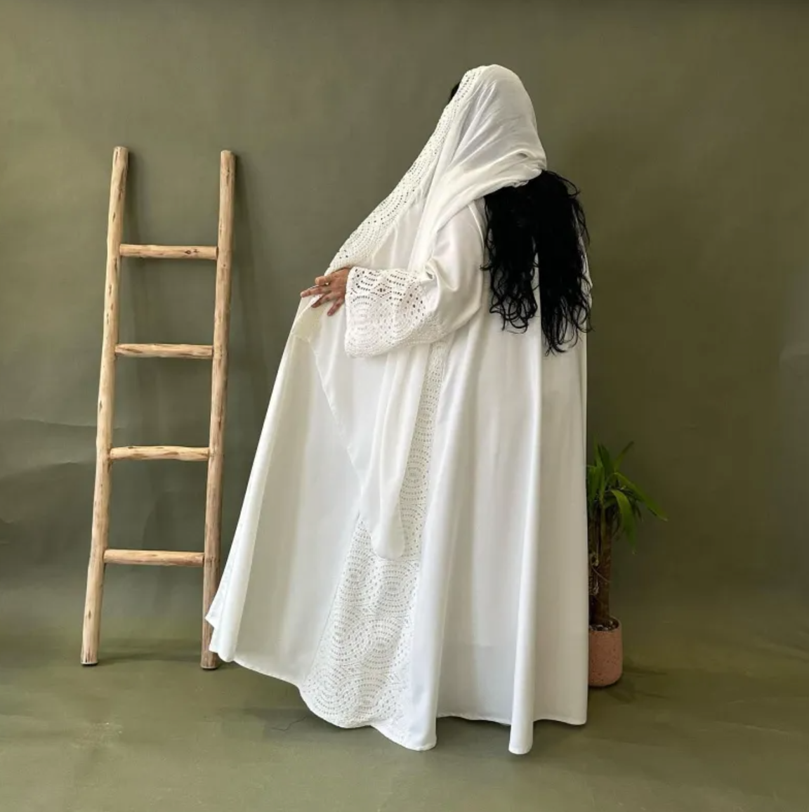 Elegant Modest Abaya