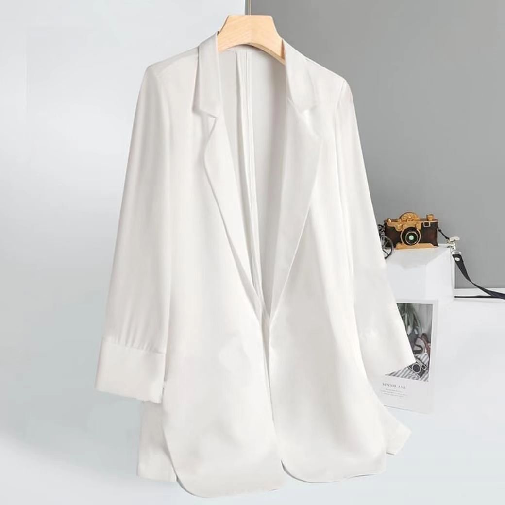 Lightweight Women's Blazer