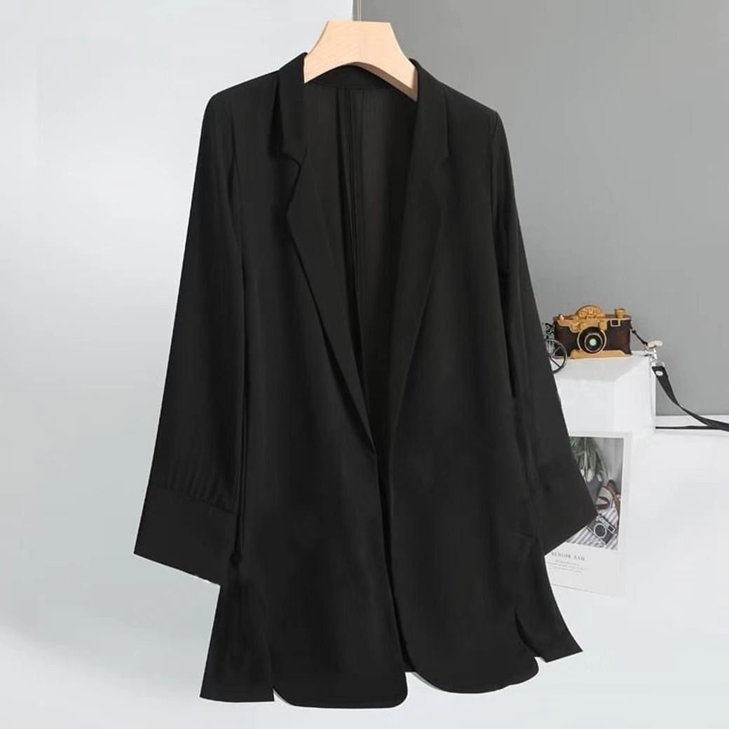 Lightweight Women's Blazer