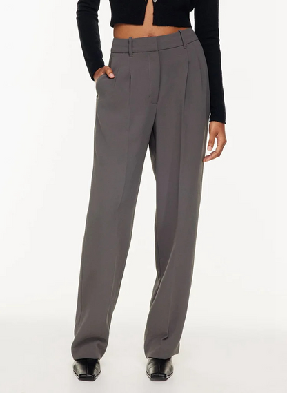 Wide-Legged Pants Suit